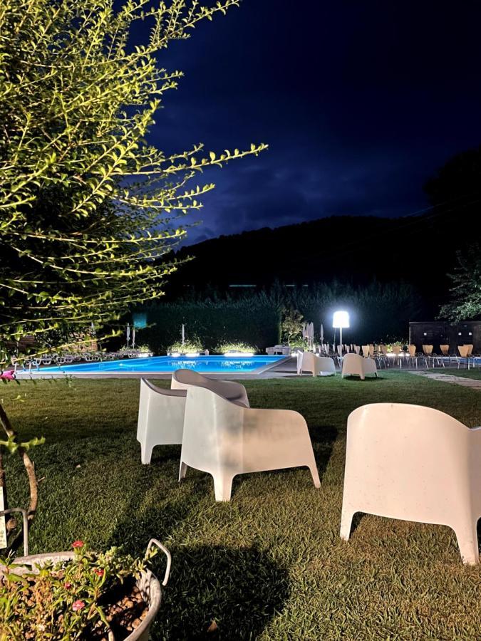 Borgo Villa Maria Monticchio  Ngoại thất bức ảnh